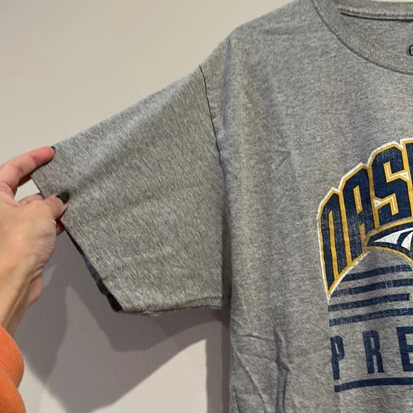 Nashville Predators Preds NHL T-Shirt - Picture 5 of 8